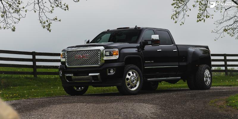 GMC Sierra 3500 HD FF31D - 8 Lug Front